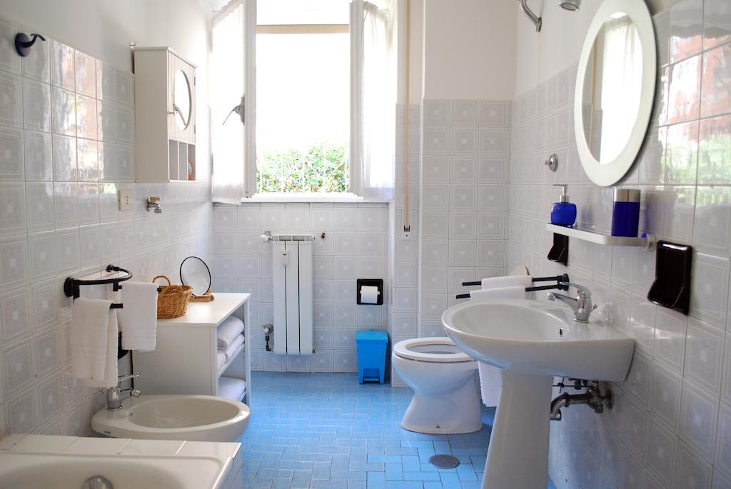 רומא A Casa Di Pe' Casa Vacanze חדר תמונה