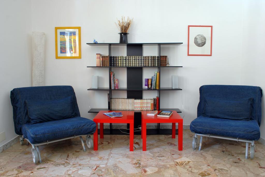 רומא A Casa Di Pe' Casa Vacanze חדר תמונה